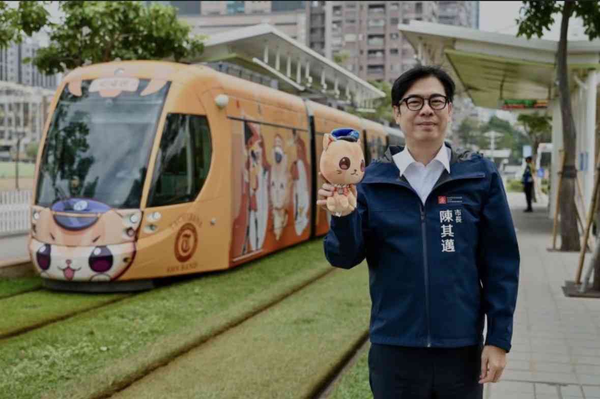 色々な、路面電車が走る風景を貼るトピ。