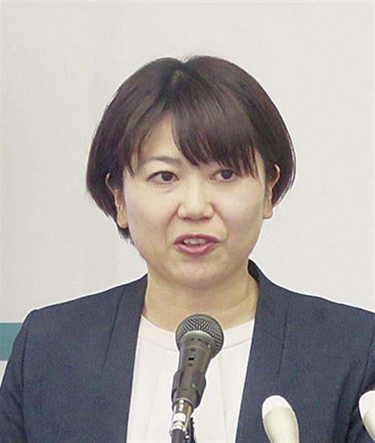 前橋市長、コールセンター開設　ラブホテル問題で個人事務所に