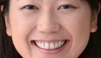 前橋市長、コールセンター開設　ラブホテル問題で個人事務所に