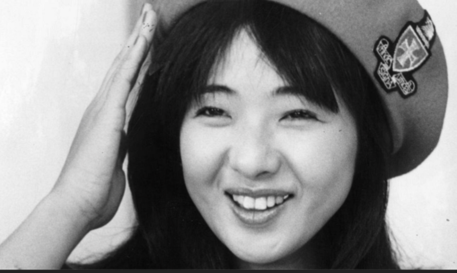 「マッチングアプリに登録したら…実物詐欺」美保純〝自画自賛〟写真に「マジで20代」「久しぶりに見たけどやっぱり可愛い」の声