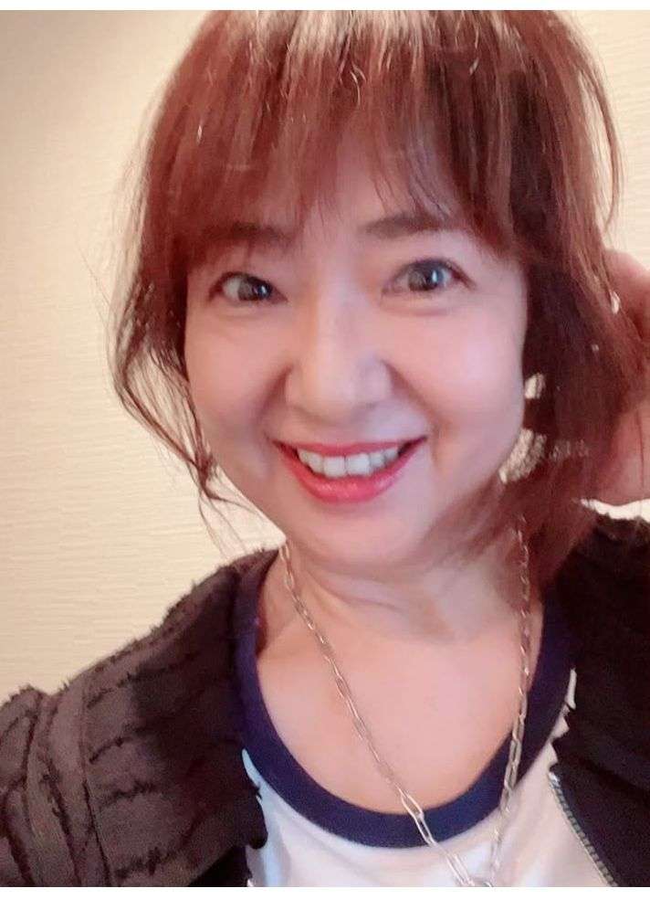 「マッチングアプリに登録したら…実物詐欺」美保純〝自画自賛〟写真に「マジで20代」「久しぶりに見たけどやっぱり可愛い」の声