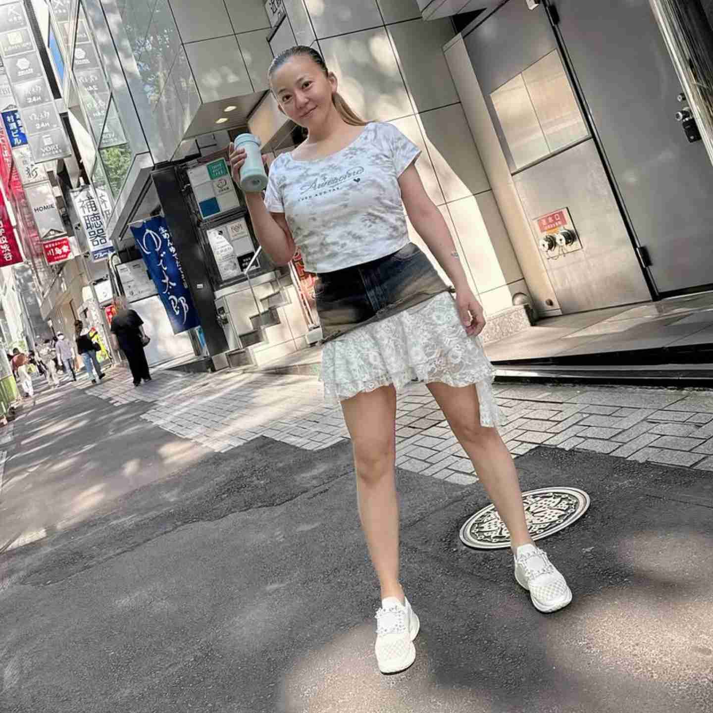 「痩せ方エグい」ファン驚愕！華原朋美の “頬こけ”姿に心配続出…繰り返すリバウンドで健康面にも懸念