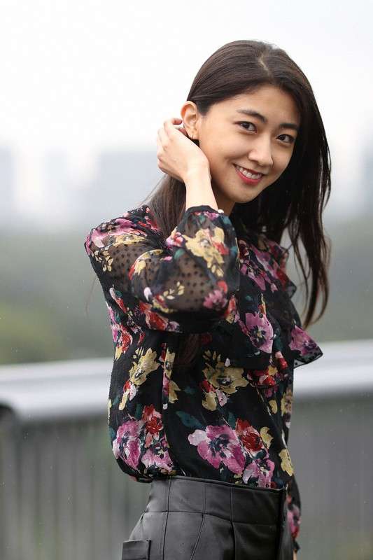 「痩せ方エグい」ファン驚愕！華原朋美の “頬こけ”姿に心配続出…繰り返すリバウンドで健康面にも懸念