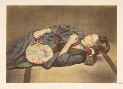 絵の題名に自分の近況を付けるトピ