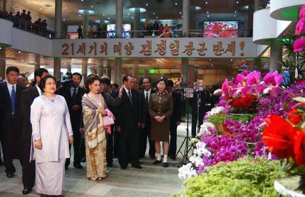 デヴィ夫人、悪化の日中関係に言及　「一丸となって戦いましょう」「日本の経済人よ、日本総力で戦えば勝てるはず」