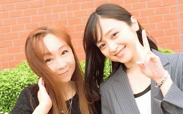 母からの嫉妬がすごかった人👩