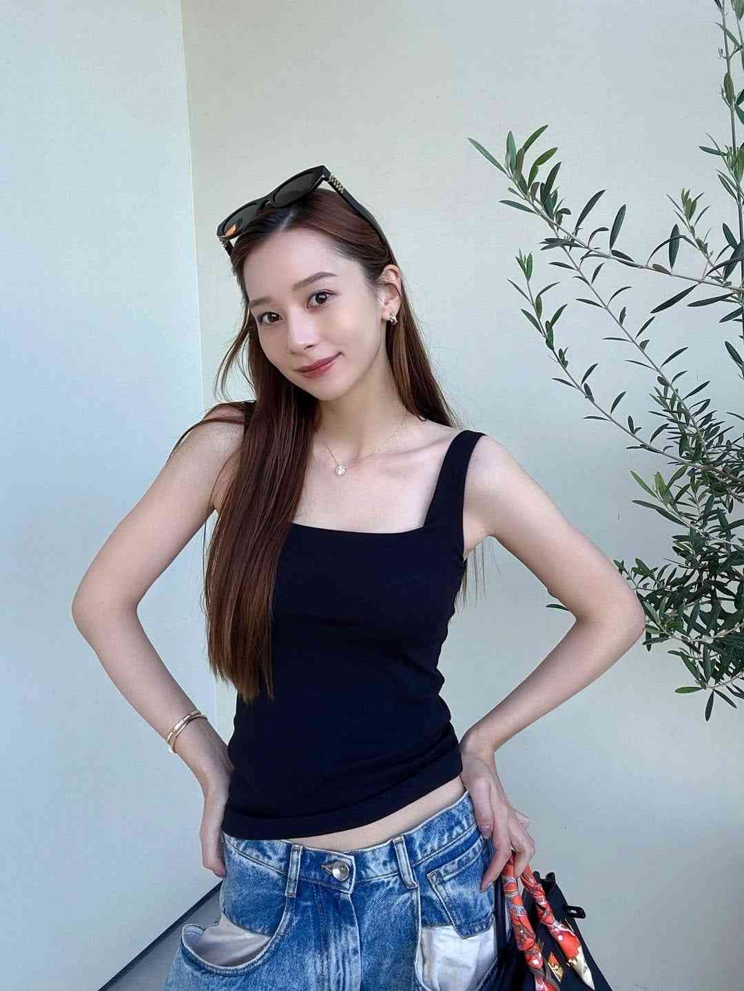 《噂のパートナーNiki》この1年で変化していた山本由伸との“関係性”「今年は球場で彼女の姿を見なかった」プライバシー警戒を強めるきっかけになった出来事