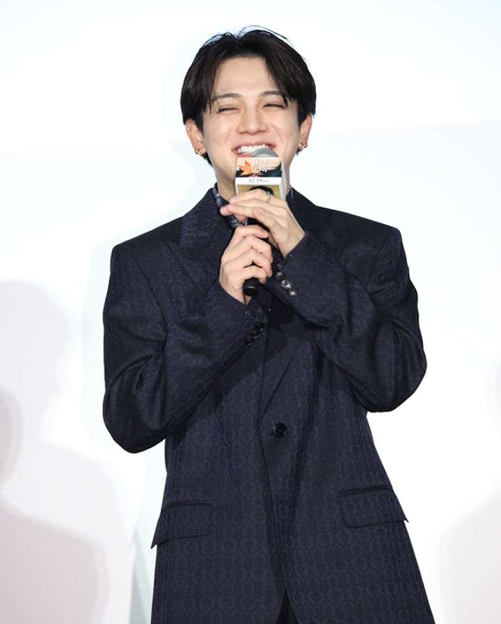 福士蒼汰、映画撮影現場で福原遥の写真を800枚撮影「整理して300枚ぐらいにして送り付けました」
