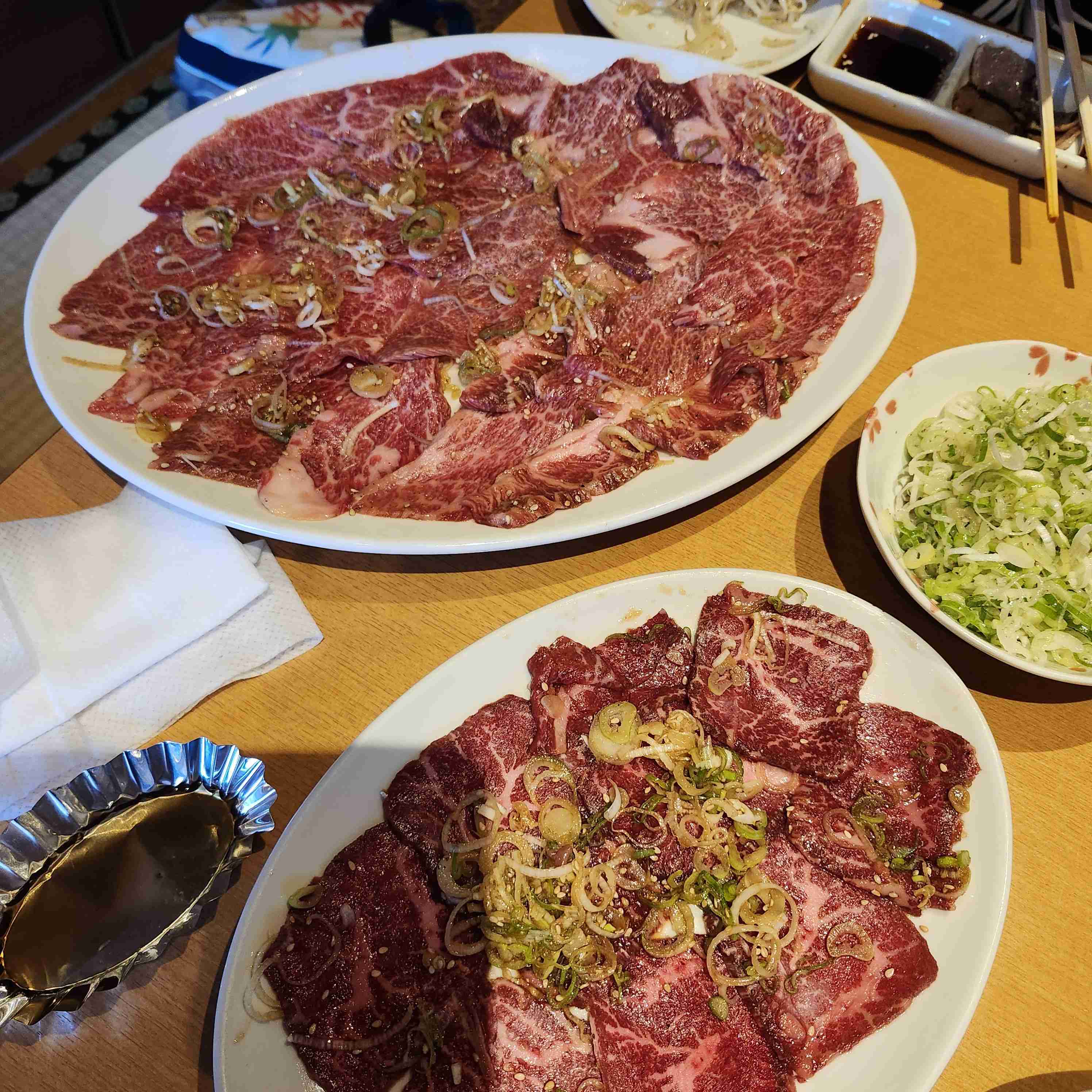 焼肉屋で飲むなら何頼む?