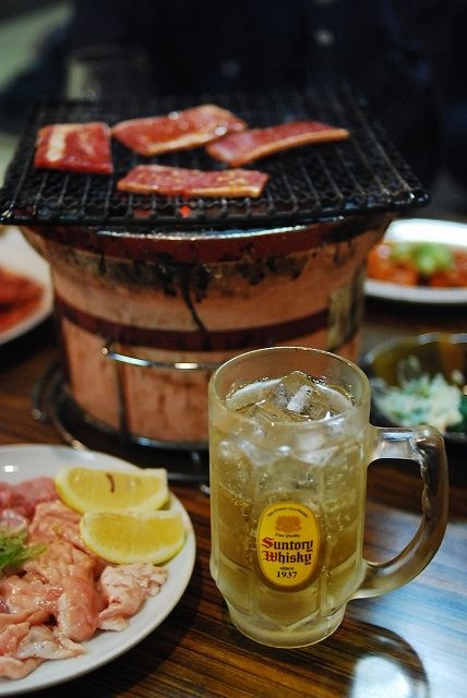 焼肉屋で飲むなら何頼む?