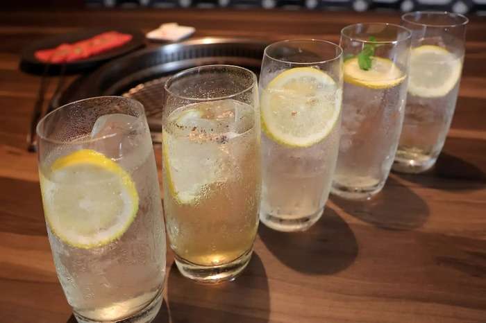 焼肉屋で飲むなら何頼む?