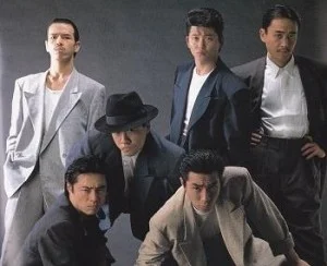 勝負服で来てください→肌着で登場　実家住み38歳が弁明「母親がサンキとかで買って来た服を着ている毎日」「オシャレは苦痛でしんどい」「当日は意気揚々」