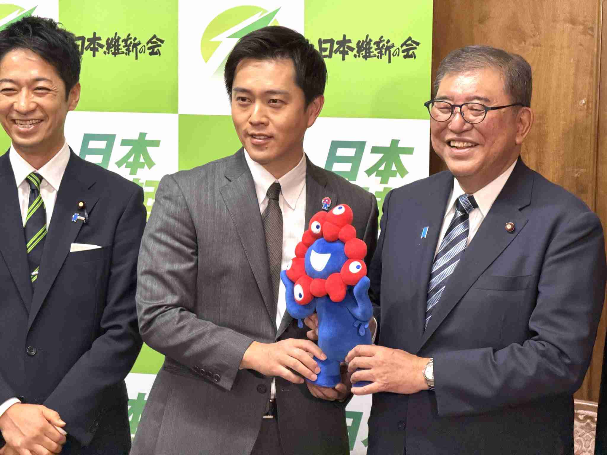 49歳・伊勢谷友介、顔にピアスを付けたワイルドな近影にファン絶賛「いつ見てもかっけぇ」「何歳なってもかっこいい」