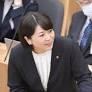 前橋市の小川晶市長が辞職…“ラブホ密会”問題で提出の「退職届」を議会が全会一致で承認