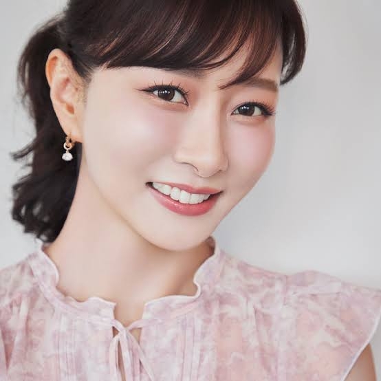 肌が白い人あるある