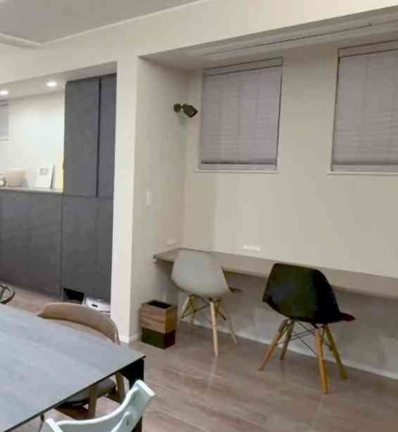 カジサック（45）、家具家電が揃った新居の様子を公開し「マジでYouTubeドリームやな」「ホテルみたいですね」などの声