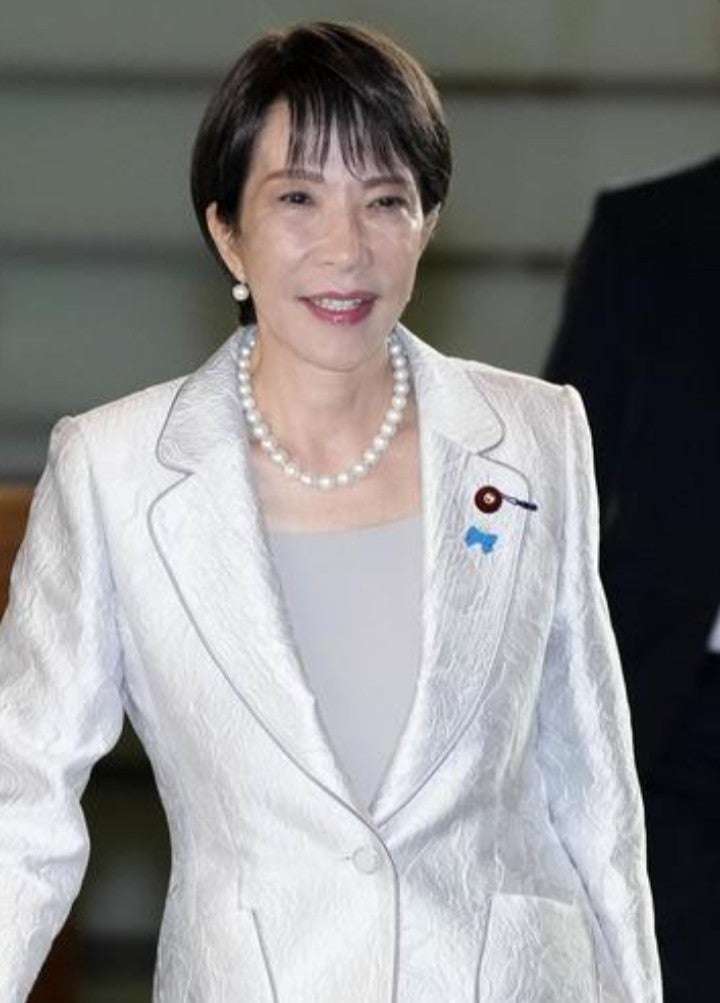 参政議員「日本最高の服で外交交渉を」高市総理「物持ちがいいので15年くらい前の服も引っ張り出してきてますんで、どうかご安心ください」「センスもあんまりない。すんません」議場で笑い