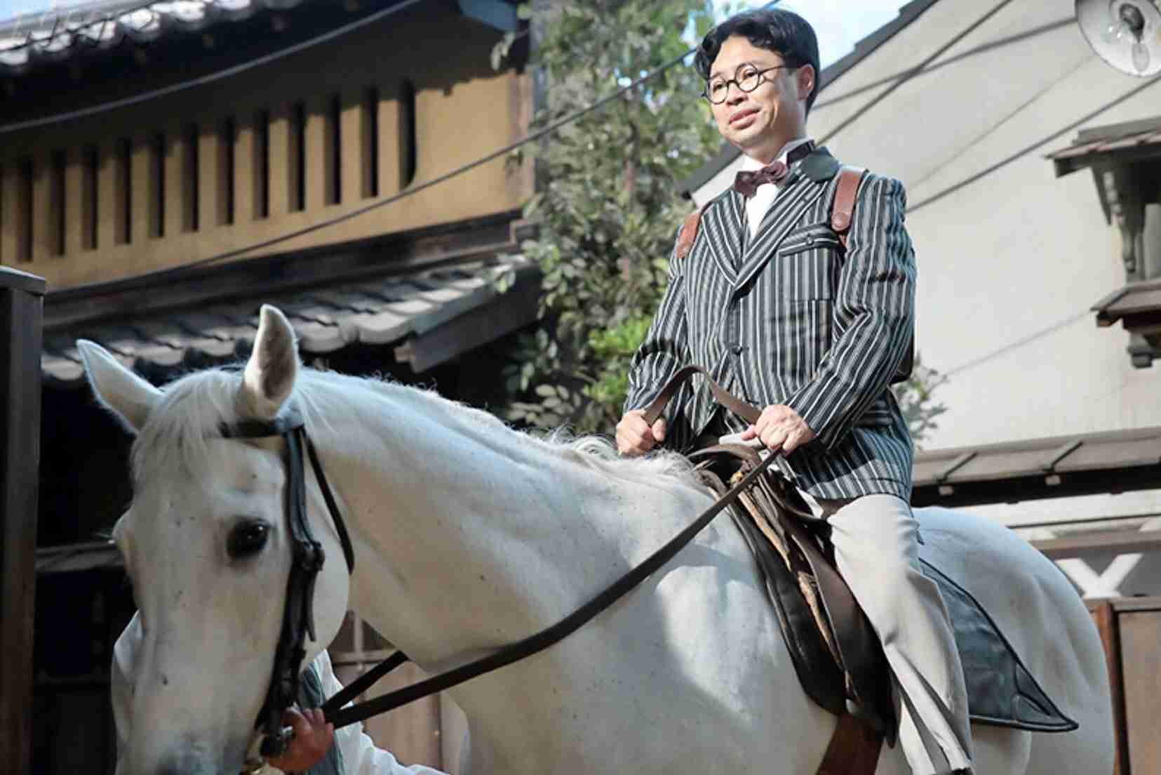 ロングブーツで通勤したい、コーデ案