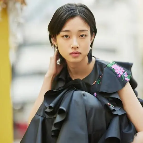 【スクープ撮!】池松壮亮&河合優実「ゴールインは秒読みか…」同じ屋根の下「2年半育み続けた愛」