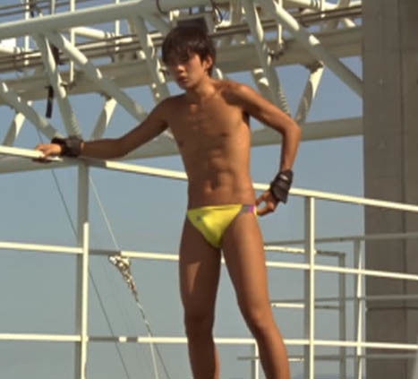 【スクープ撮!】池松壮亮&河合優実「ゴールインは秒読みか…」同じ屋根の下「2年半育み続けた愛」