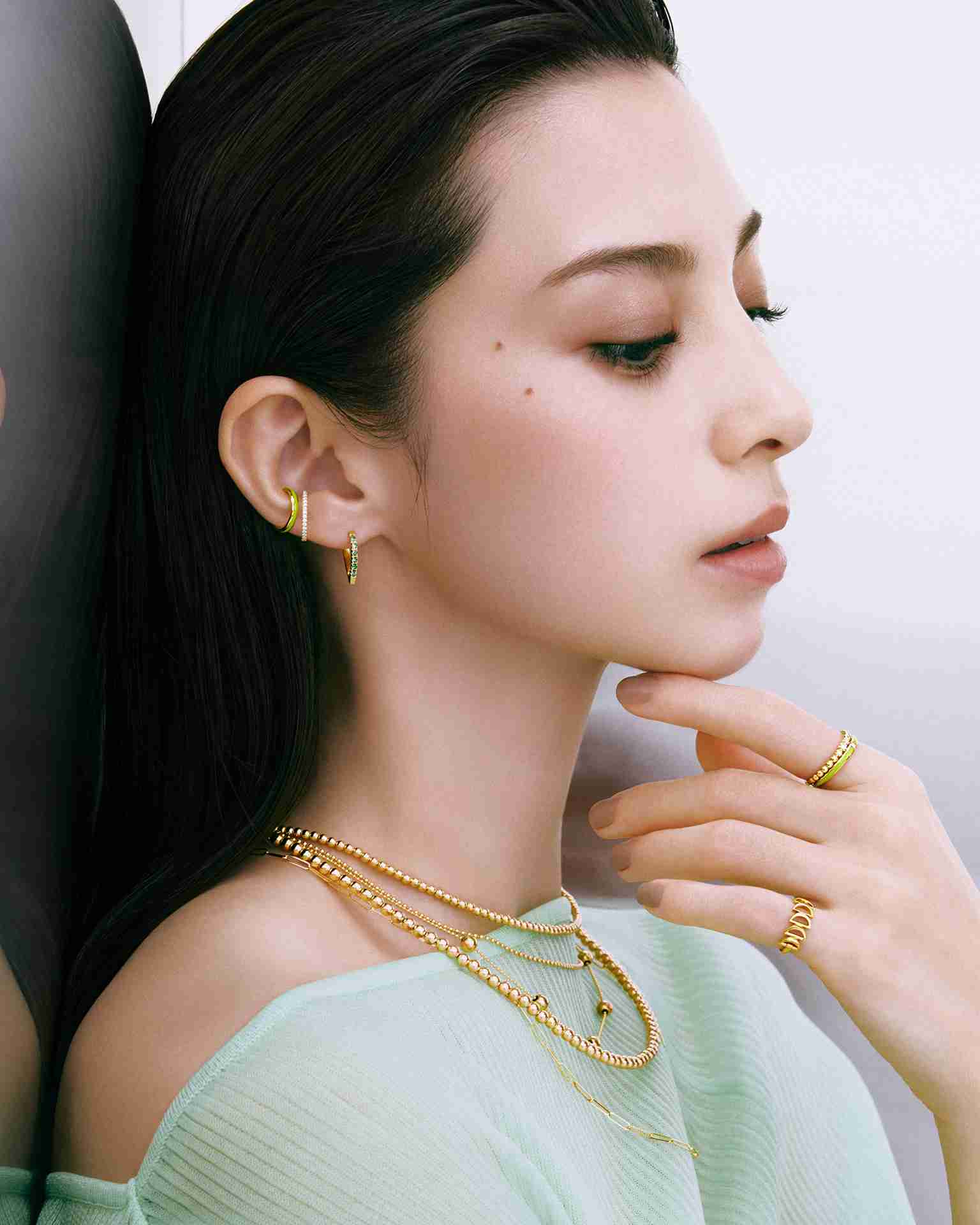 【画像】ジュエリーを身につけた日本の女優さんが見たい!