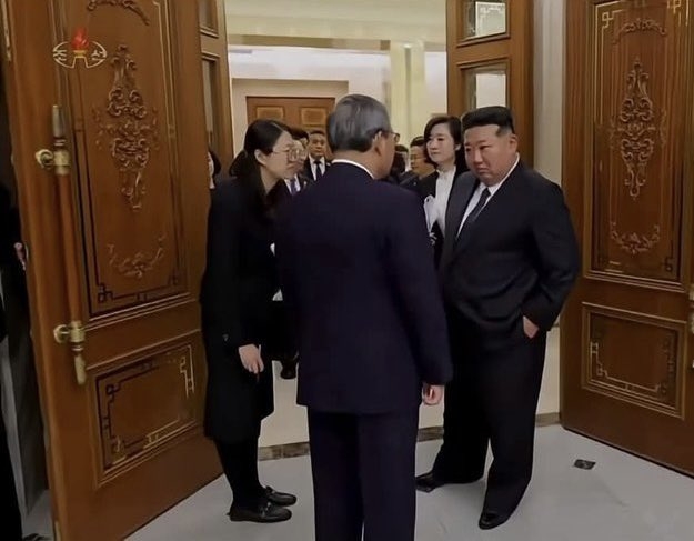 日本側が頭下げる？　局長協議で中国撮影の動画拡散