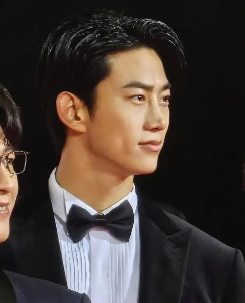 2PMテギョンが結婚発表、来春挙式予定…お相手は「長い間理解し、信じてくれた人」