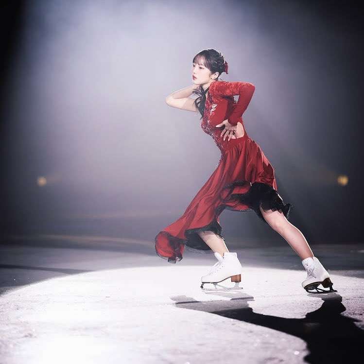 本田真凜、色気にドキっ...華やか衣装でスケーティング 「リアル天使降臨」「美し過ぎて見惚れる」