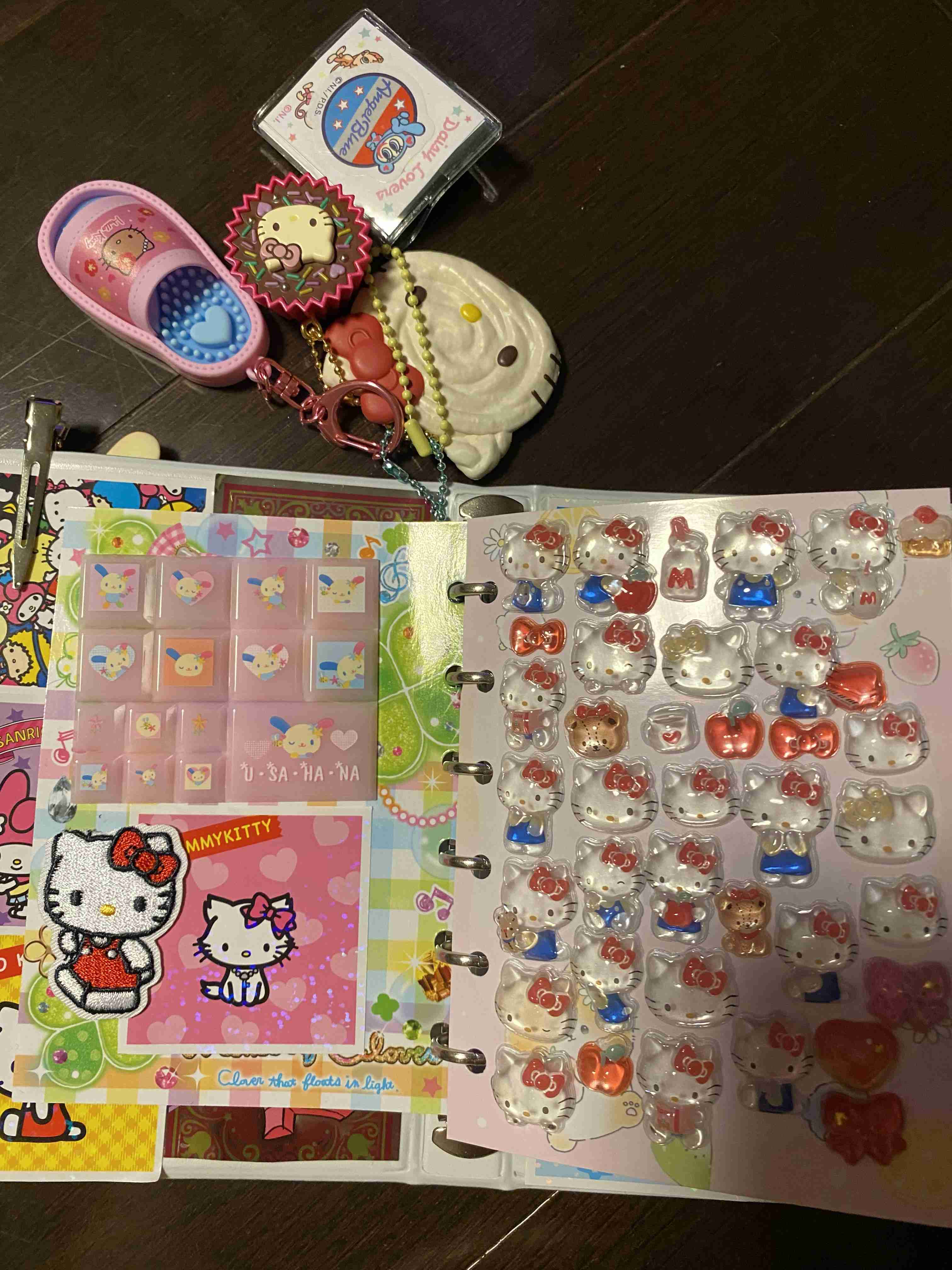 お子さんの周りでシール集め、シール帳流行ってますか？