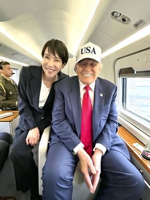 トランプ氏、女性記者に「ブタ、静かに」　エプスタイン元被告めぐる質問さえぎる