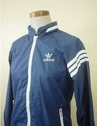 もう着ない懐かしい物