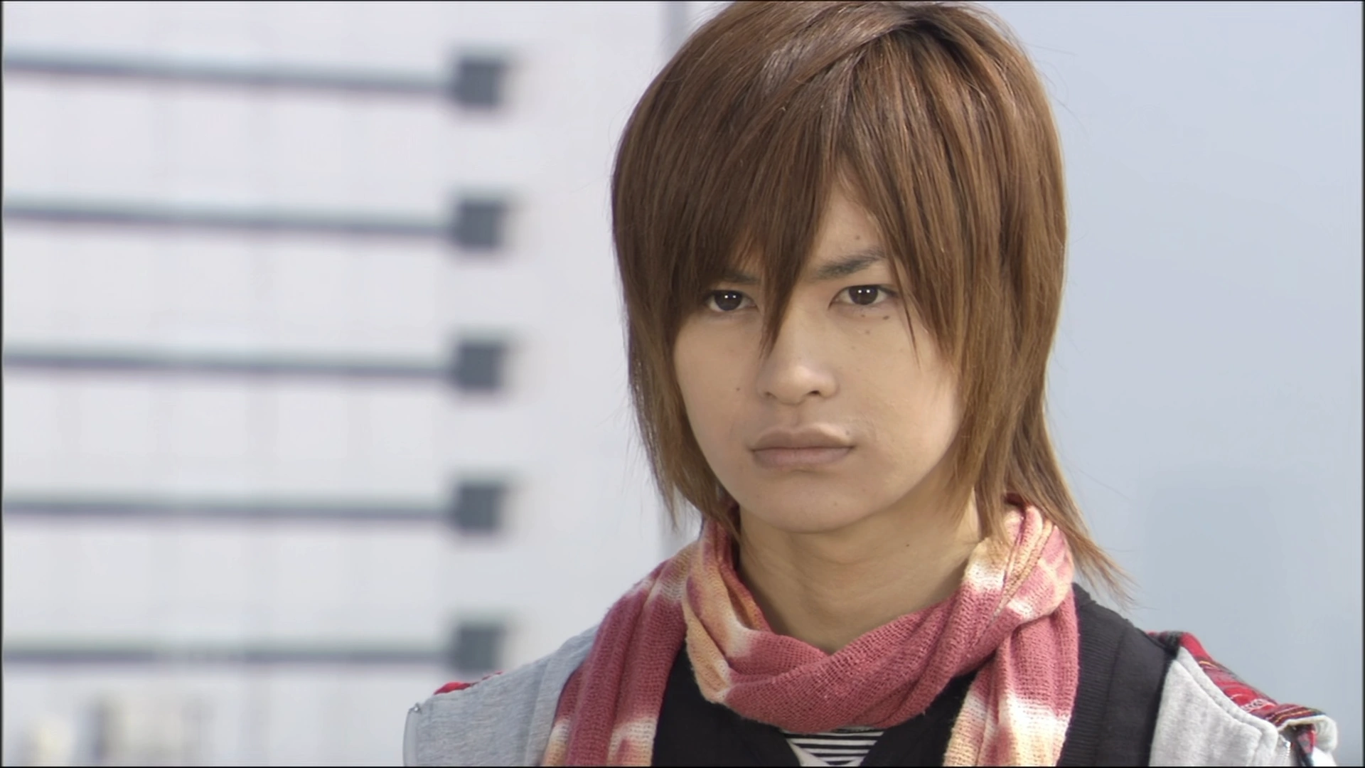 長髪が似合うイケメン