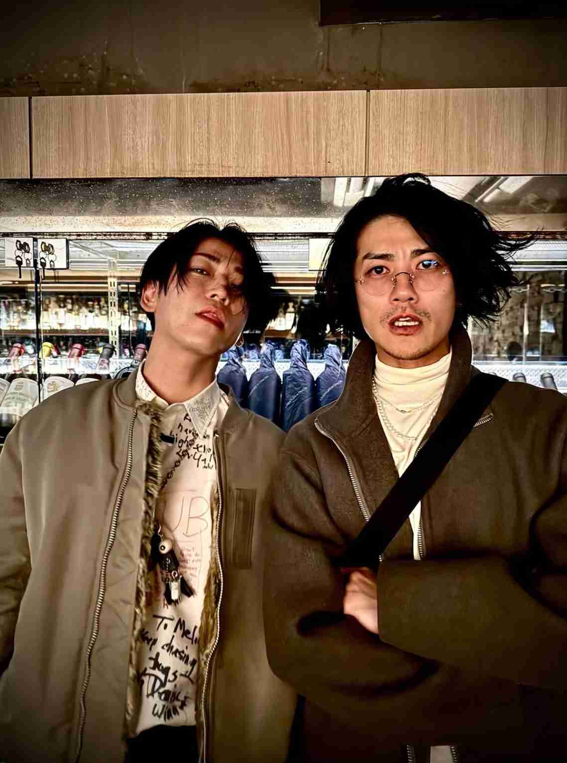 赤西仁×錦戸亮、ジュエリーブランド発表「日常のいろいろなシーンで楽しんでいただけたら」