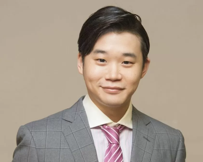 “はるかぜちゃん”春名風花、18歳上の夫・岩崎MARK雄大とのウエディングフォト公開「絵になる」「本当に美しい」と反響