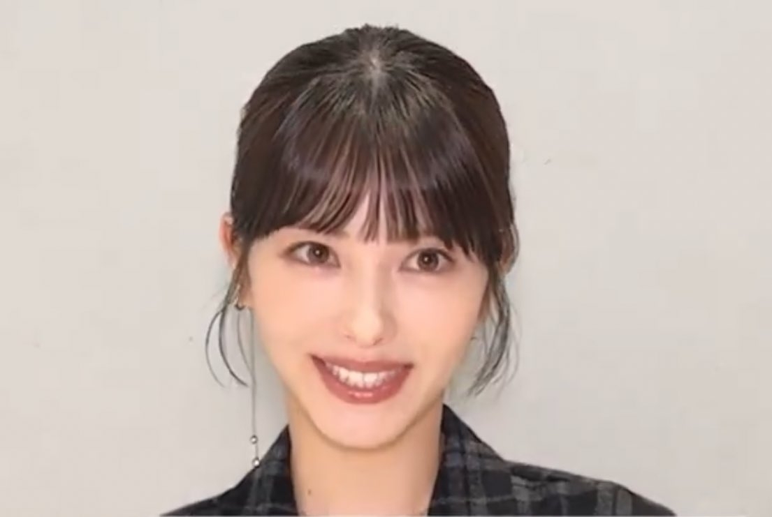 浜辺美波　最新近影のフェイスライン“ほっそり激変”に心配の声も…『24時間テレビ』から続く、多忙への懸念