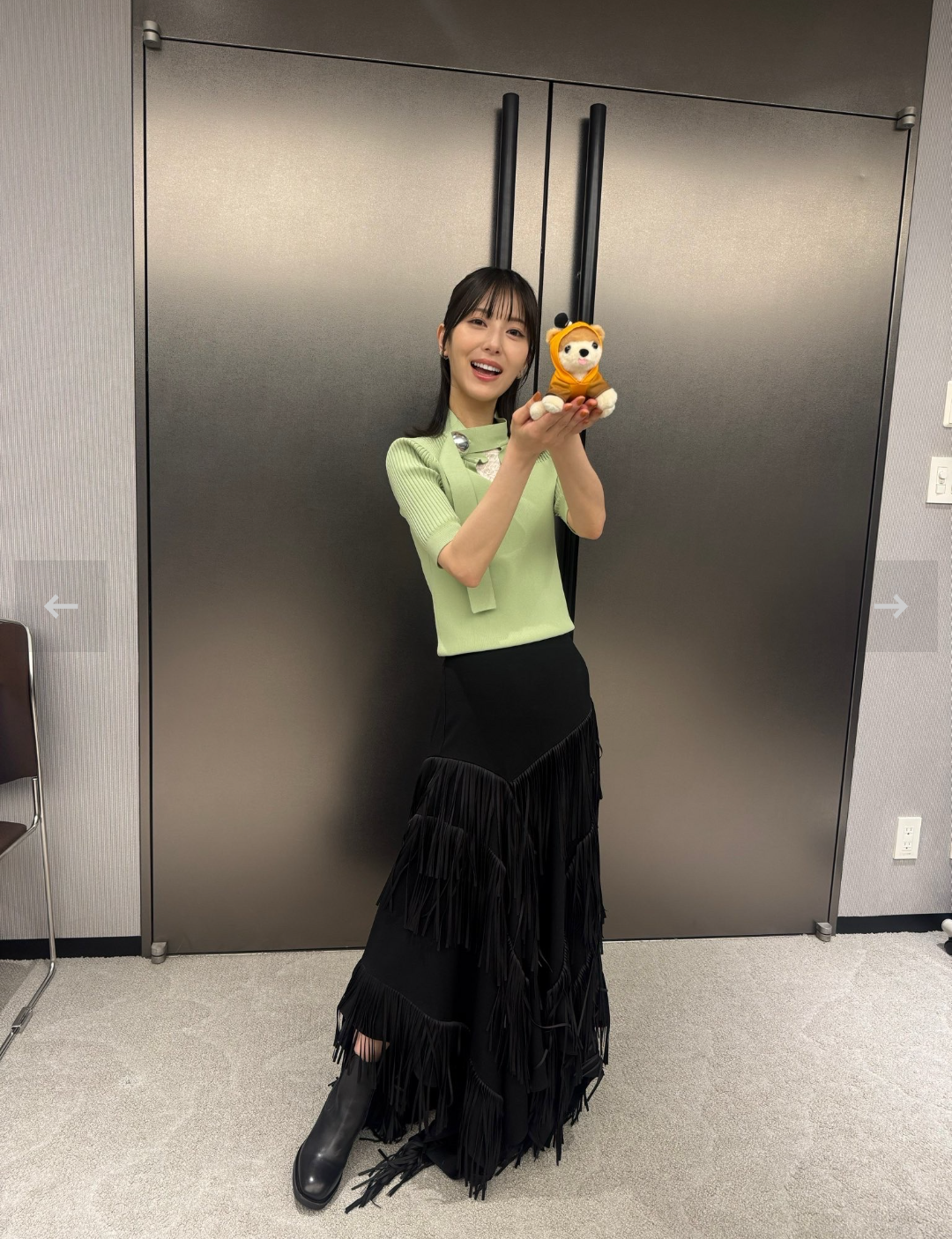 浜辺美波　最新近影のフェイスライン“ほっそり激変”に心配の声も…『24時間テレビ』から続く、多忙への懸念