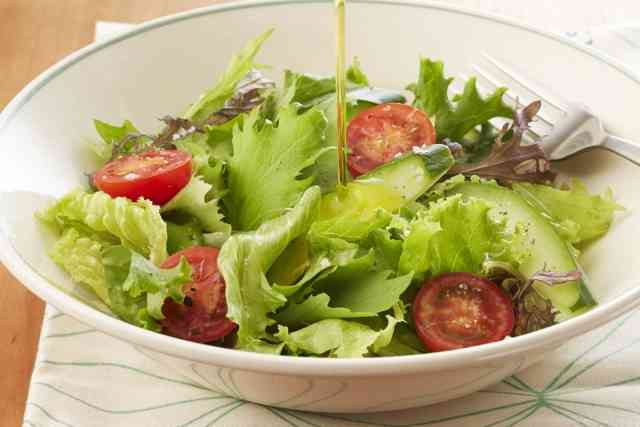 生野菜サラダの美味しい食べ方