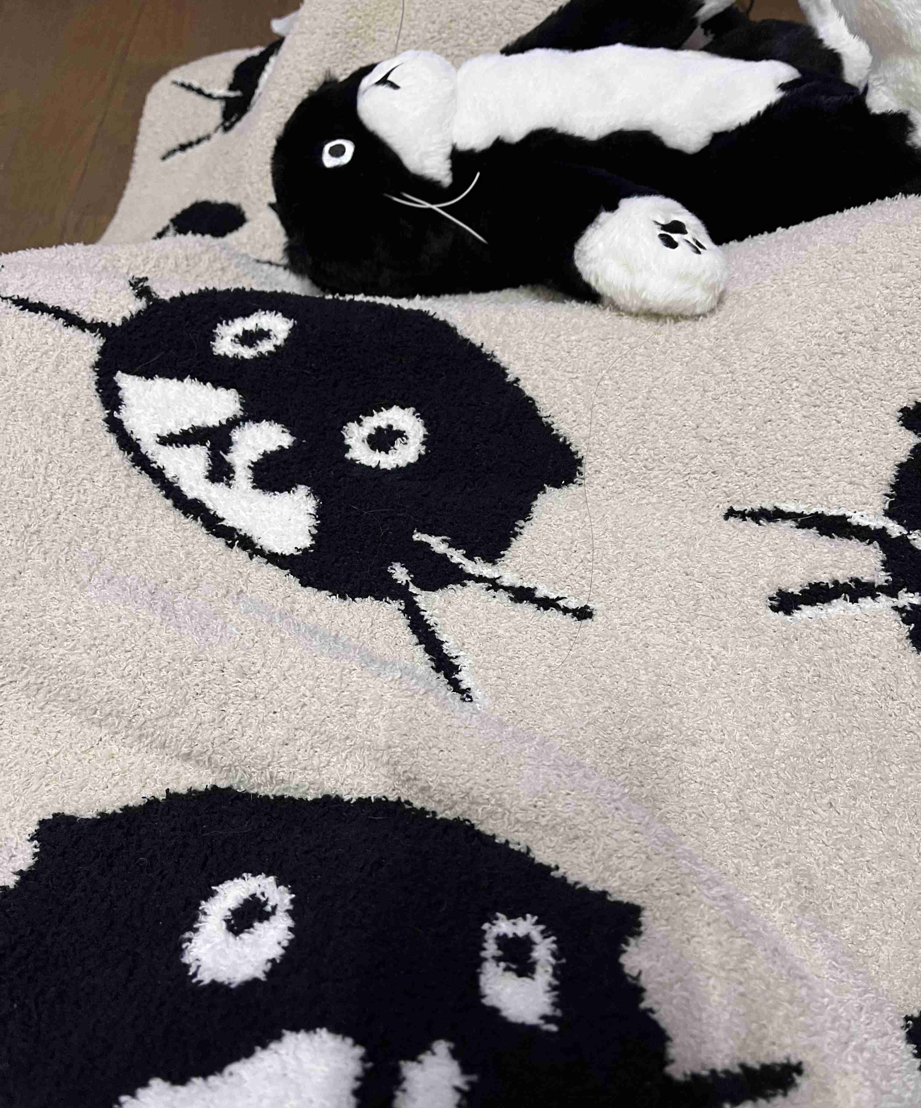 皆んなのブランケット見たい〜