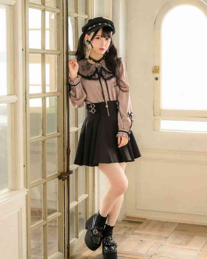 ぶっちゃけ今のファッションの方が好きって人～？