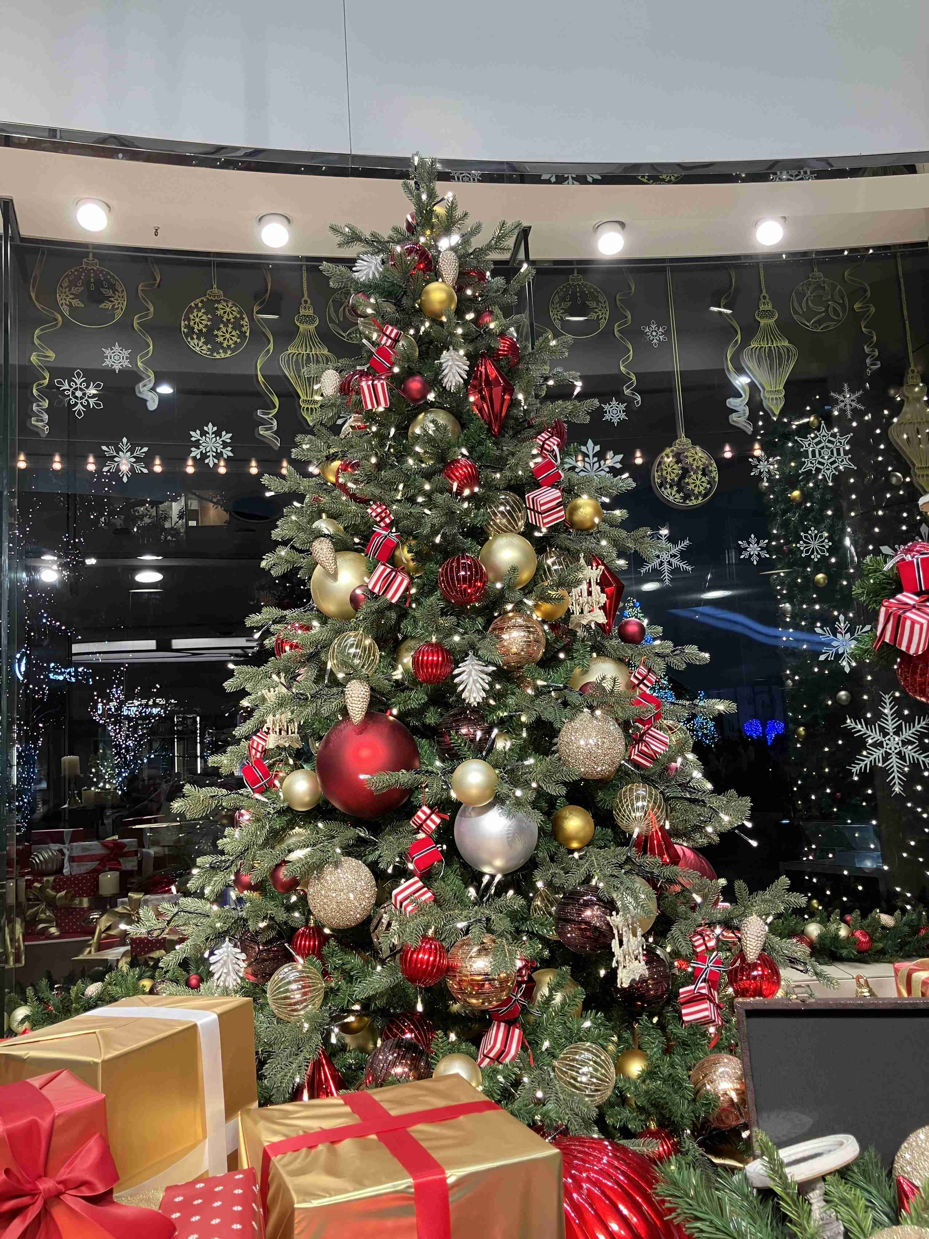 街中のクリスマスぽい写真見せてください