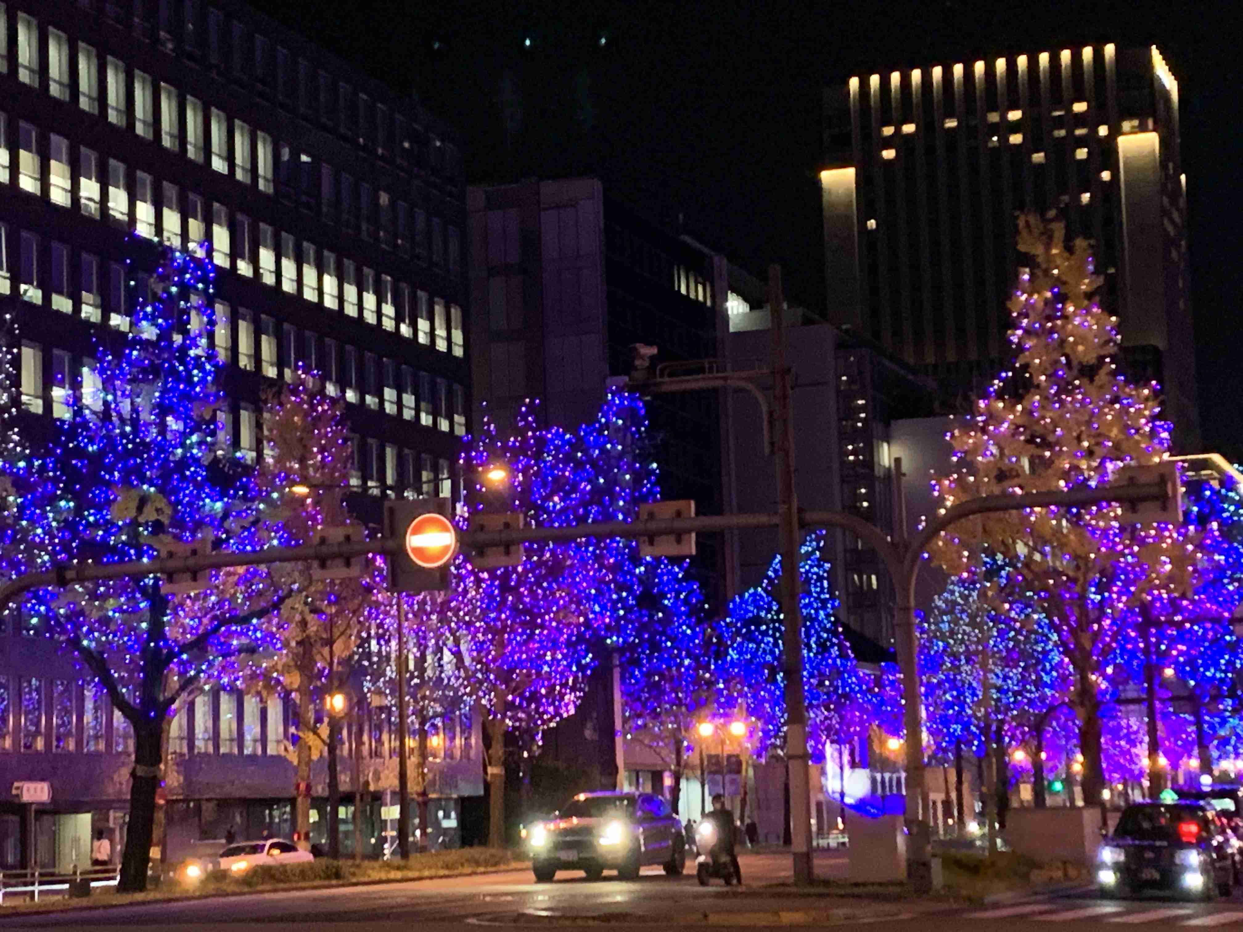 街中のクリスマスぽい写真見せてください