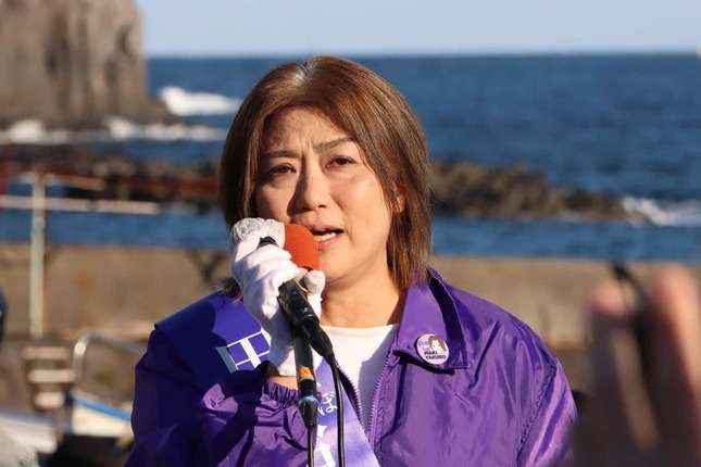 田久保真紀氏「私だって普通の生活したい」...けれどメガソーラー撤回は「使命」　市長選への決意語るも学歴問題はスルー