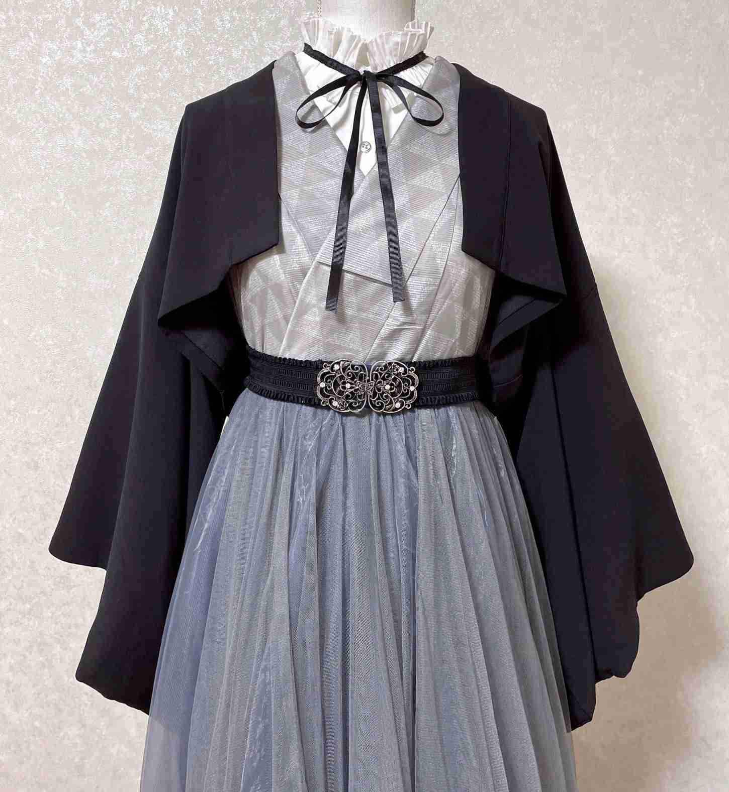 “イタいおばさん”呼ばわりが止まらない…「好きな服を着ているだけで叩かれる現象」はなぜ繰り返されるのか