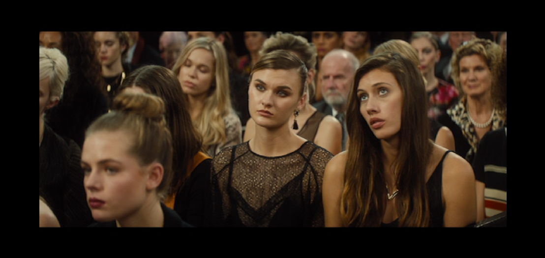 「ご先祖様が『オッ透け感！』って思うわけないだろ」葬儀の“黒タイツNG・透け感必須”マナーに「誰得？」「キモい」と批判殺到