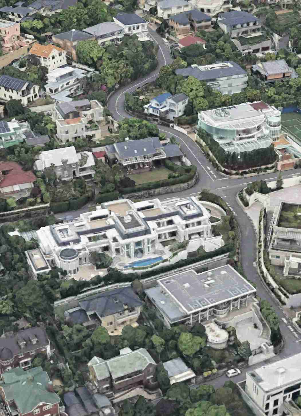 町内会は入会金50万円､よそ者が歩けばすぐ通報…田園調布や松濤とは違う｢日本で一番お金持ちが住む街｣の掟