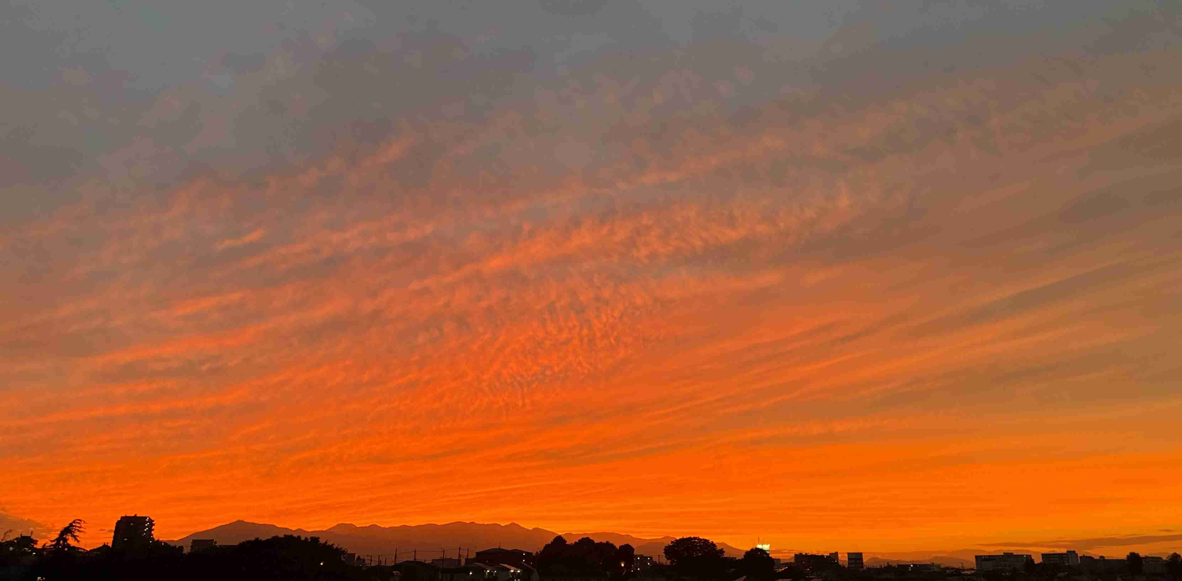 皆さんが撮った空の画像を見せて下さい