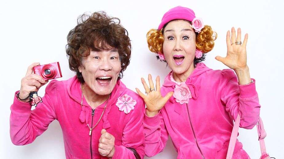 私以外と会うときは服がカラフルになるママ友