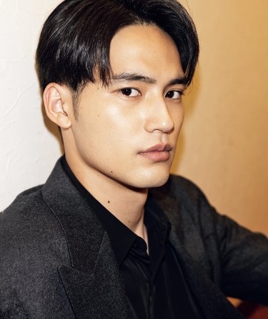 本田響矢、金髪イメチェン姿が話題「別人級」「ビジュ爆発」