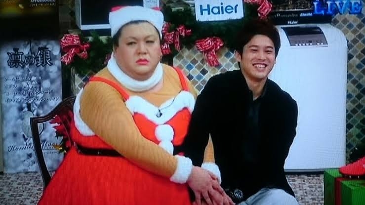 サンタ姿の芸能人が見たい