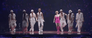 【浜崎あゆみ】アジアツアー・マカオ公演の中止を発表「諸般の事情により中止との報告を受けました」「大変無念に思っております」　先日は上海公演が中止